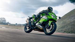 カワサキ ZX-6R 1999年式 ZX600G/H/Jの諸元・スペック情報